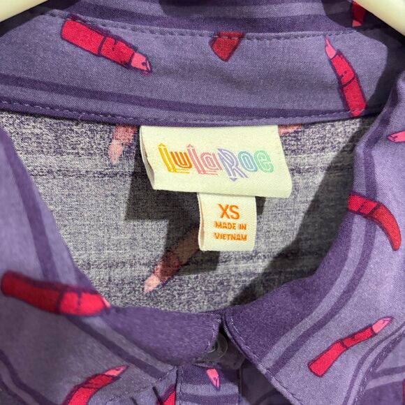 LulaRoe Amy Lipstick Print Button Front Blouse - Picture 5 of 9